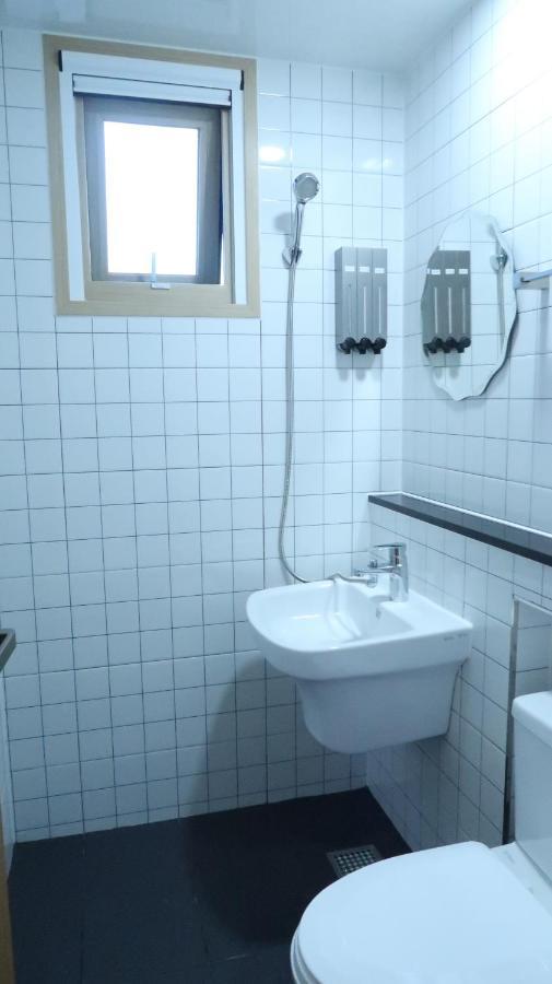 38Th Street Guesthouse มกโพ ภายนอก รูปภาพ
